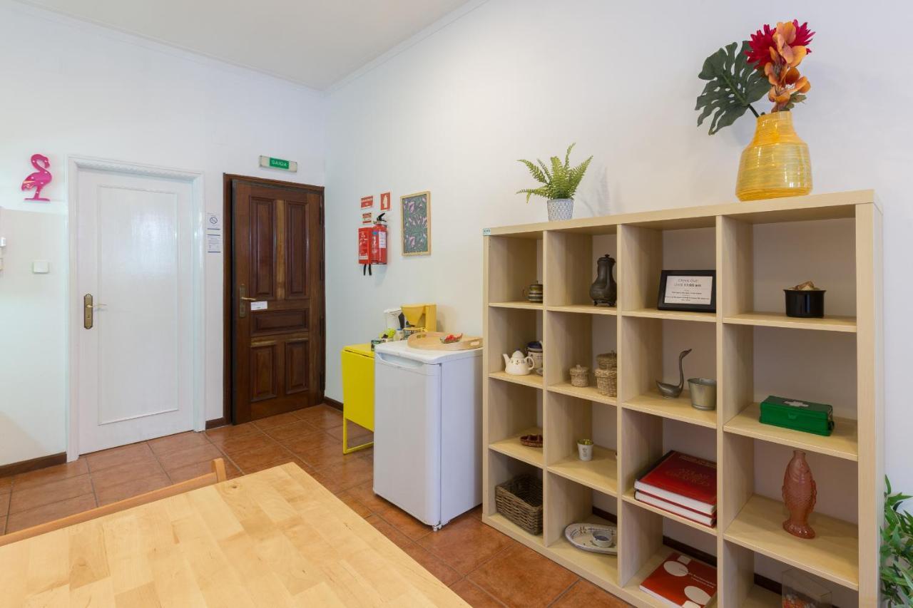 Cozy Sunny Flats By Hostwise Apartment Порто Екстериор снимка
