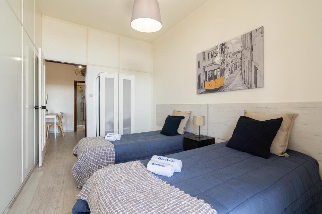 Cozy Sunny Flats By Hostwise Apartment Порто Екстериор снимка